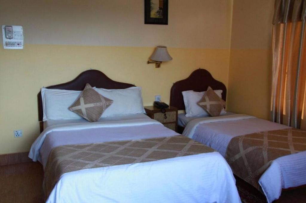 Fairmount Hotel Pokhara Exterior photo
